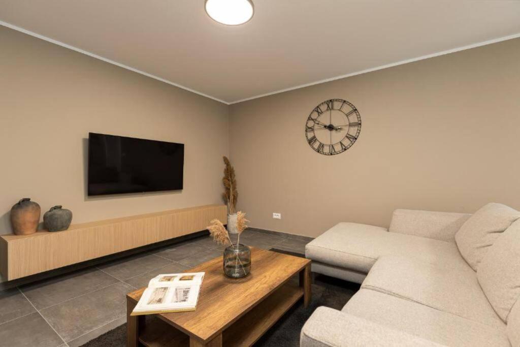 Vista Mare Apartment بوريتش المظهر الخارجي الصورة